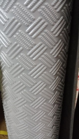 PVC塑膠鐵板紋地墊