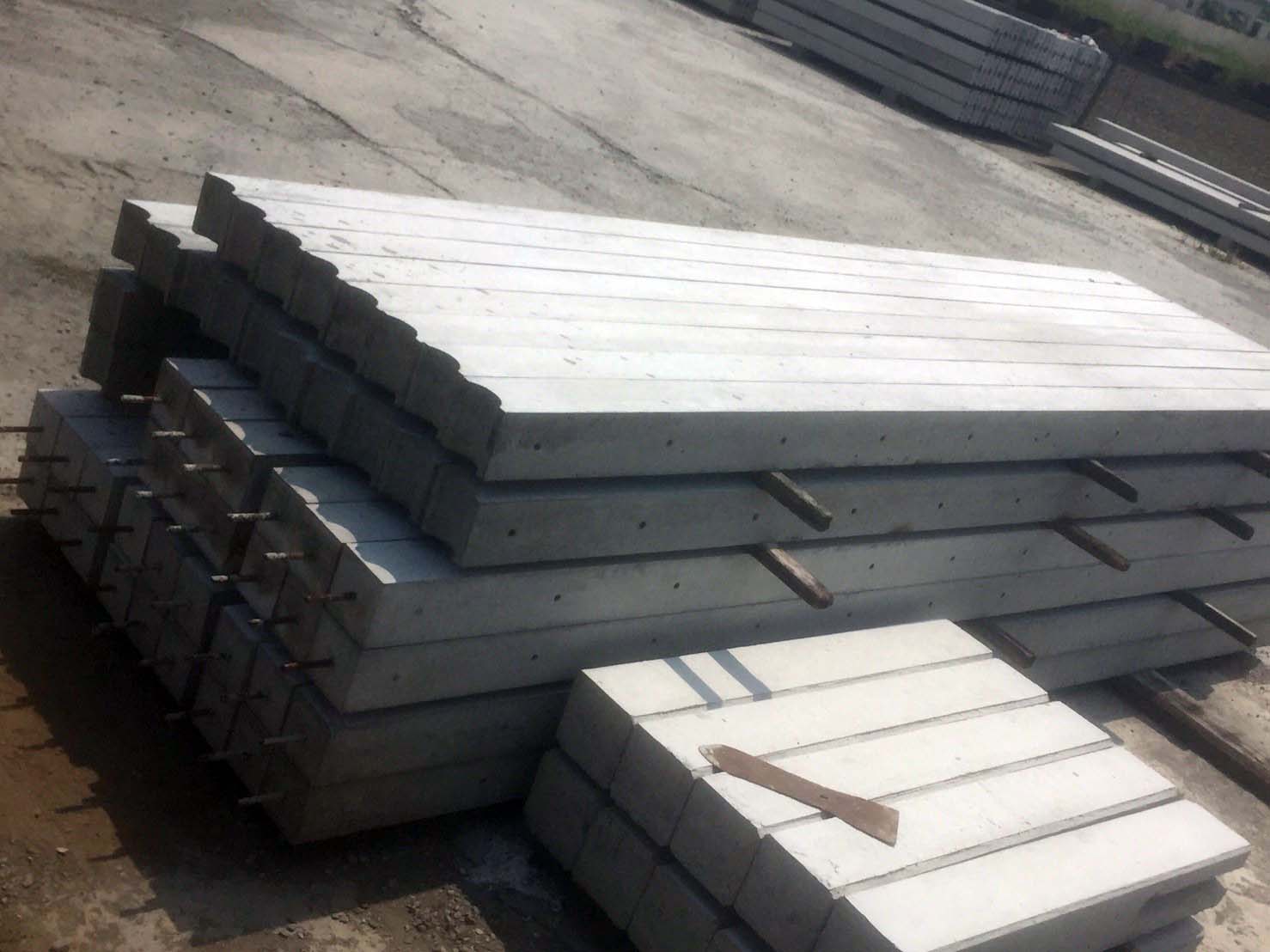 水泥柱_171011_0003