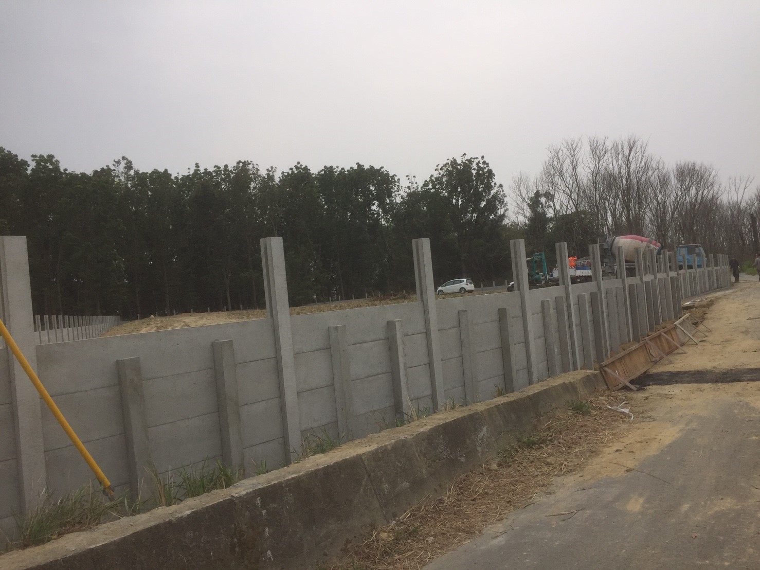 水泥牆圍籬施工_171011_0015
