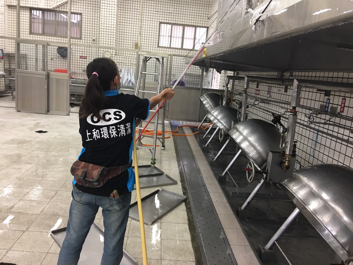 高雄學校廚房清潔打掃