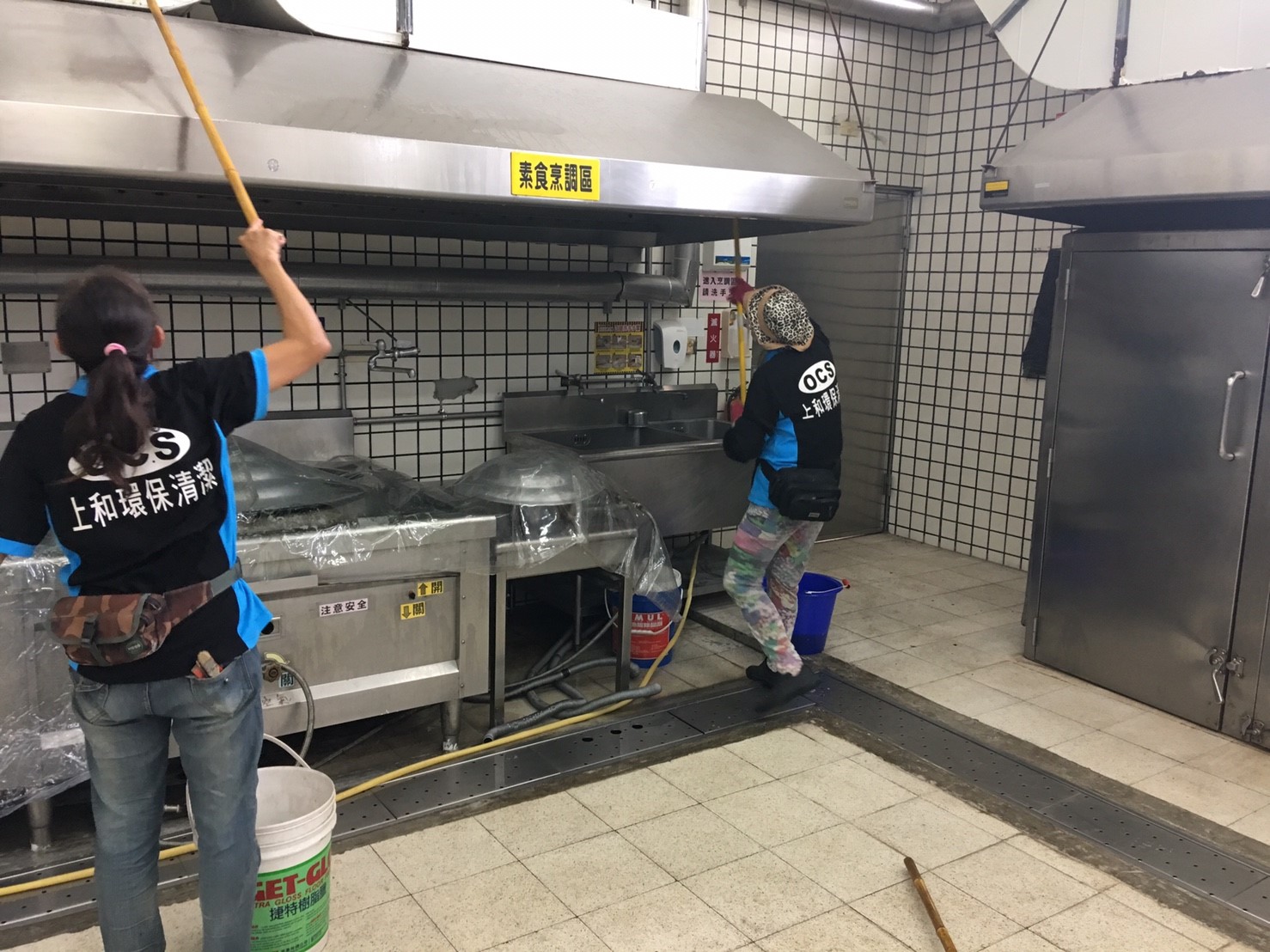 高雄餐廳廚房清潔打掃