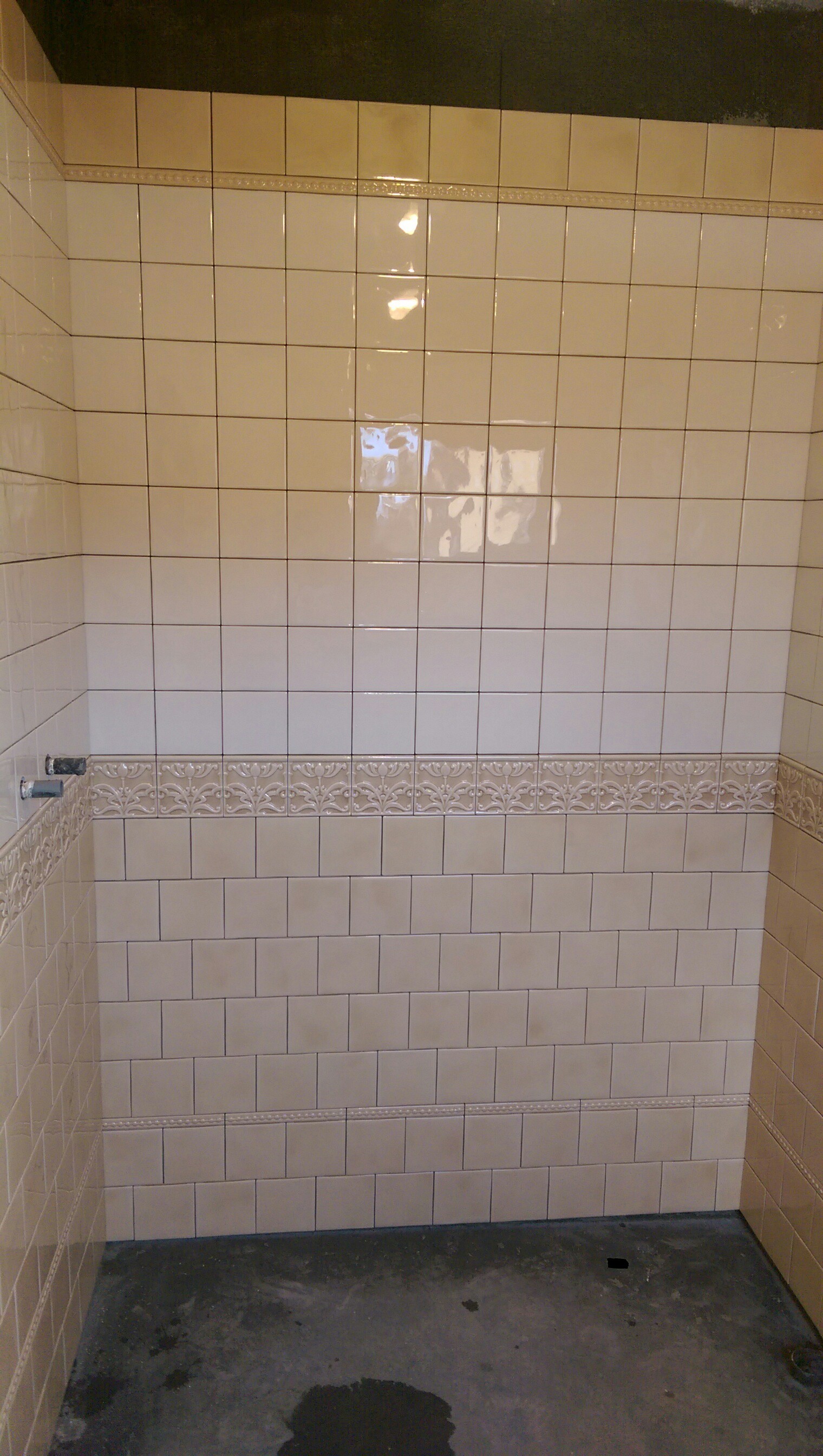 壁面施工,磁磚鋪設