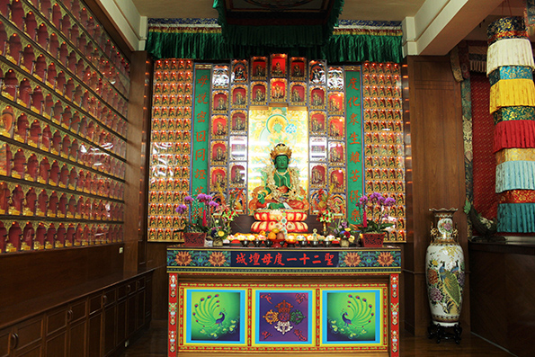 聖二十一度母壇城點燈祈福區