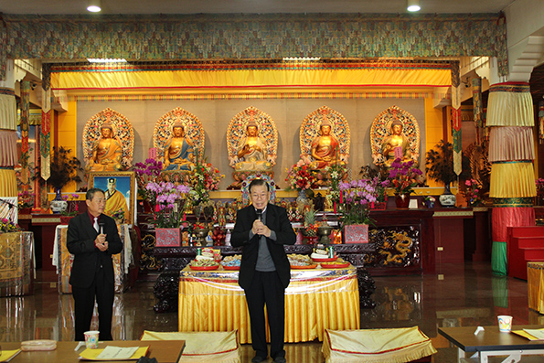 農曆春節團拜分享向師父學法經過