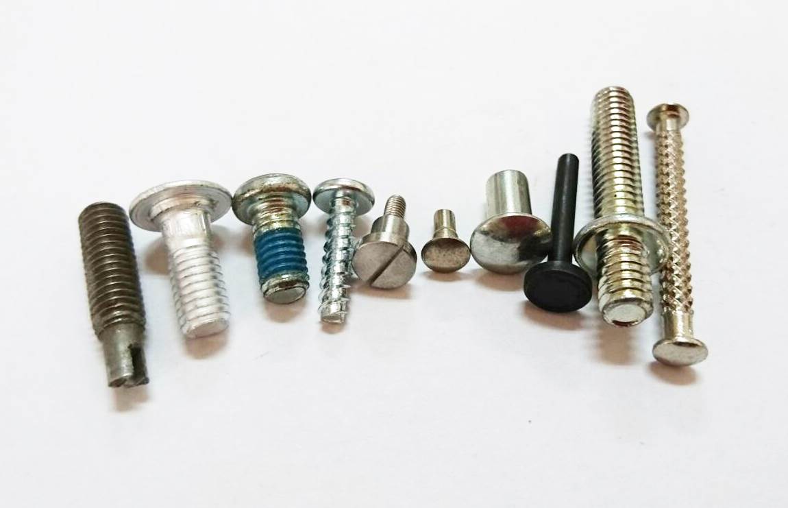 各式螺絲鉚釘13