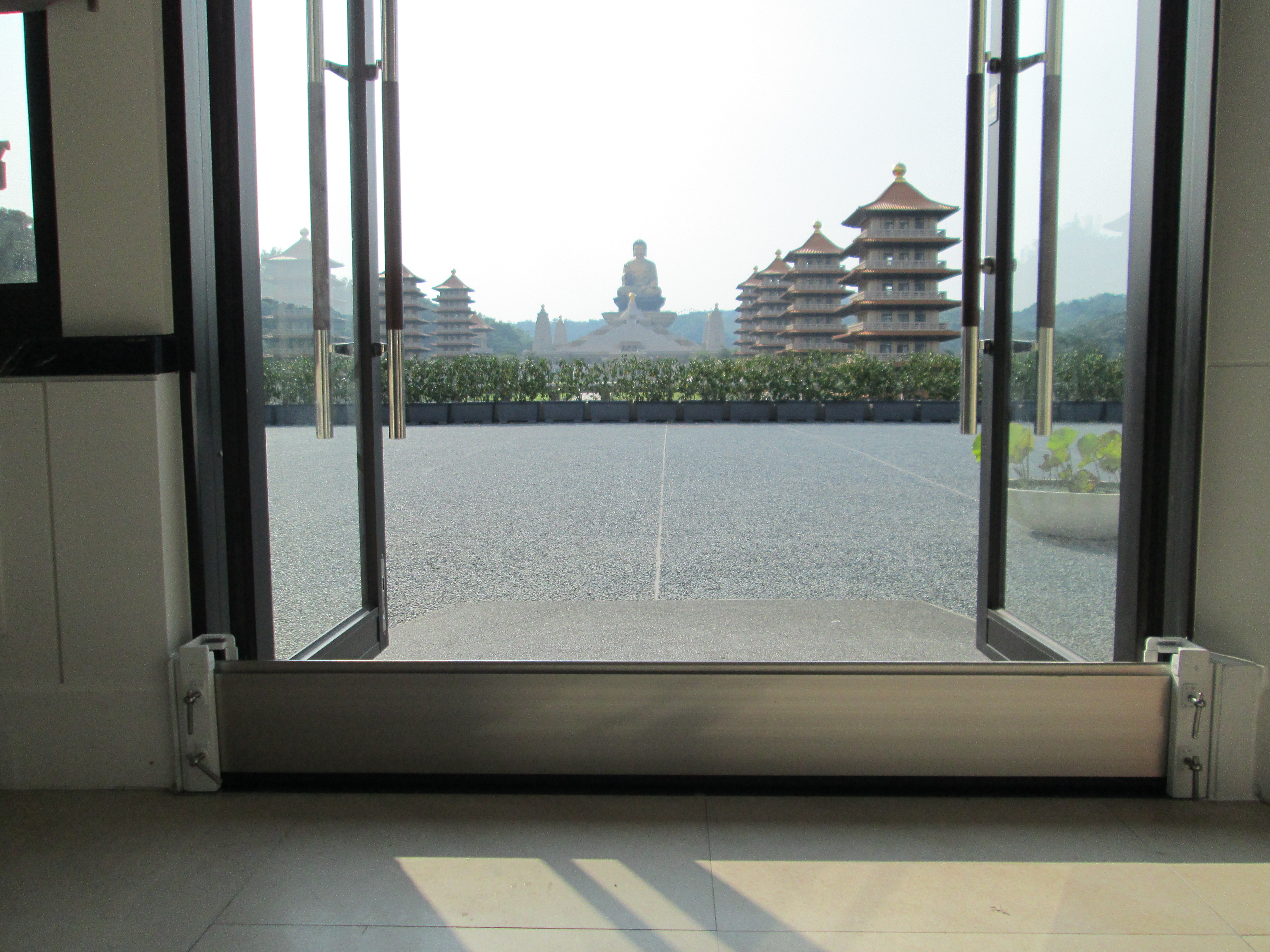 佛陀紀念館禮敬大廳2F