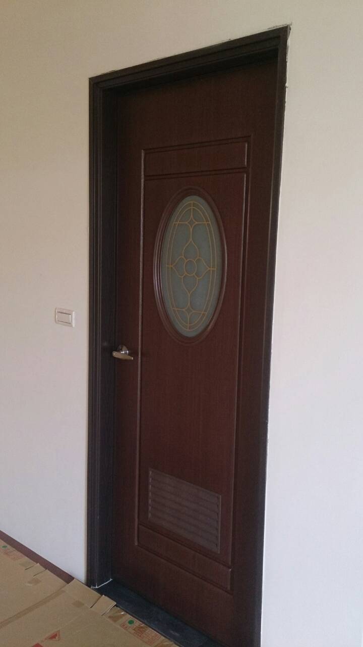 浴廁鋁門，塑鋼門