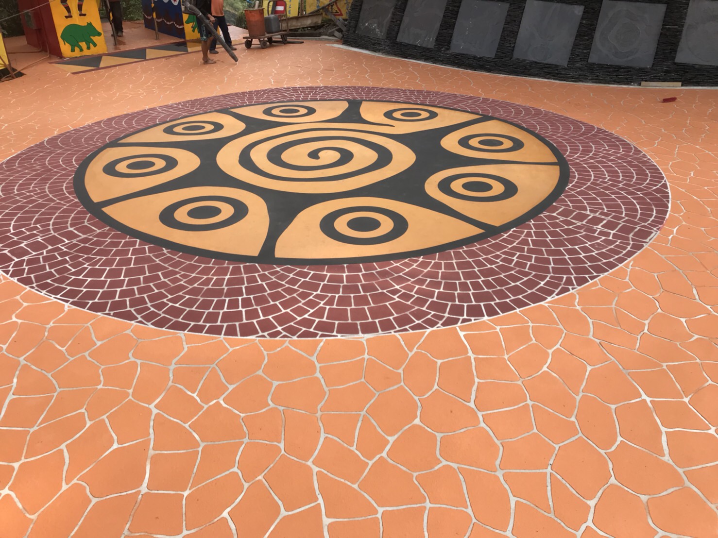 彩繪噴花止滑地坪-彩騰圖案