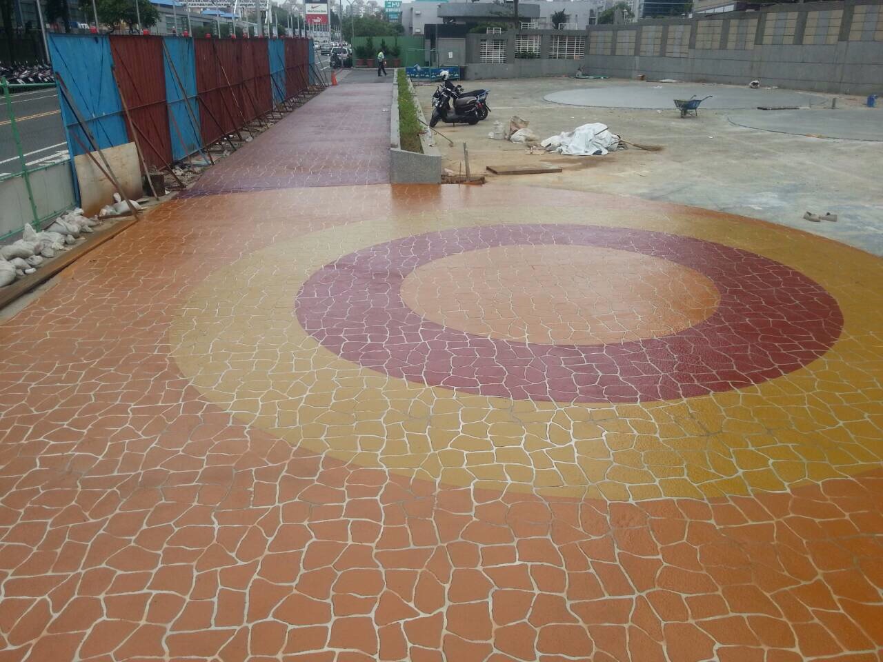 彩繪噴花止滑地坪-彩騰圖案