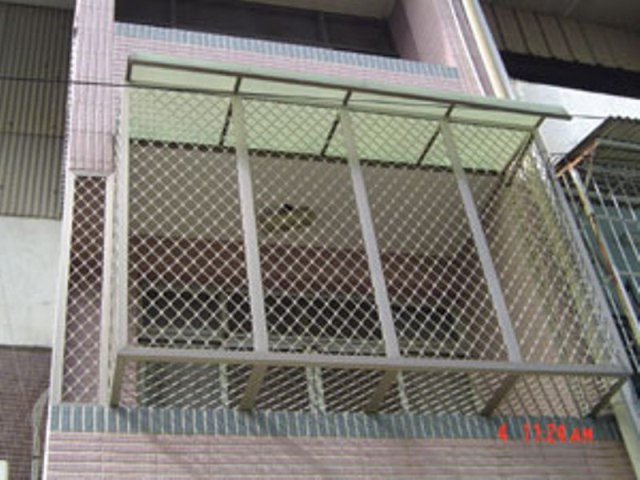 健宏金屬門窗-7