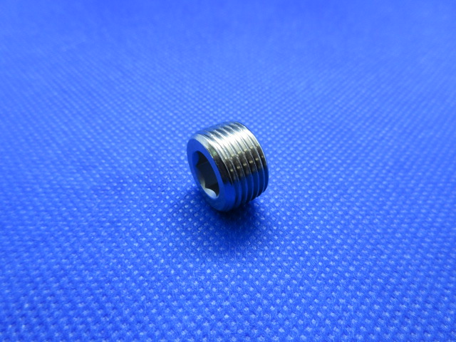 管牙止付(白鐵)