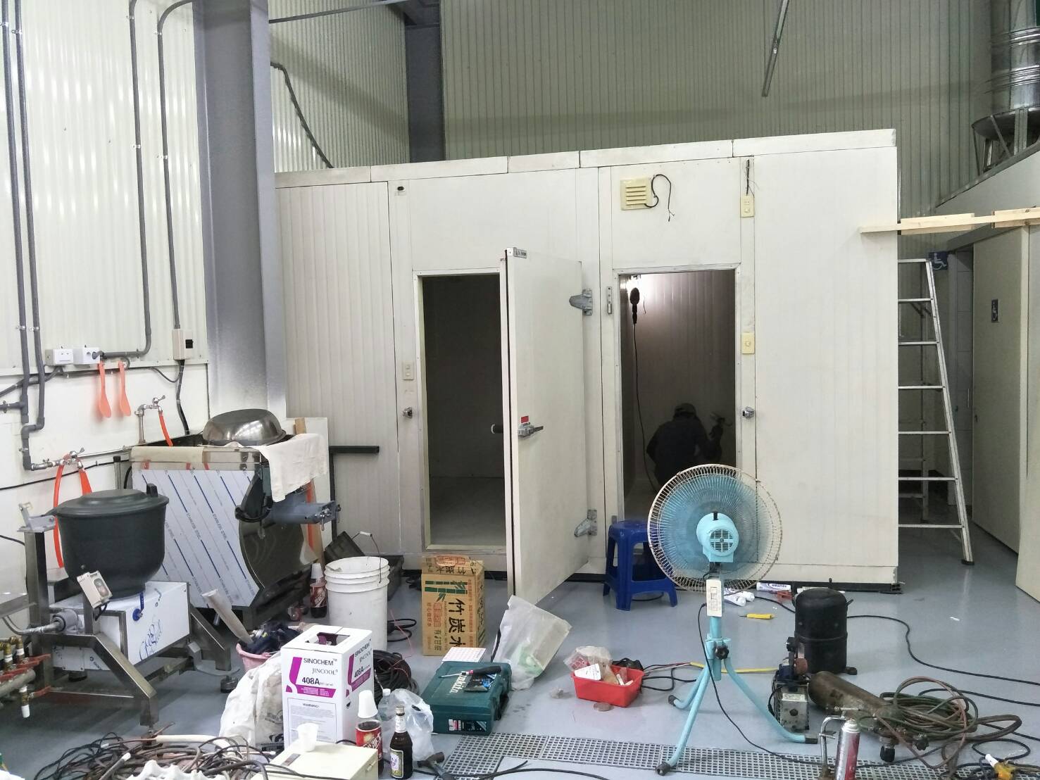 冷凍櫃組合施工