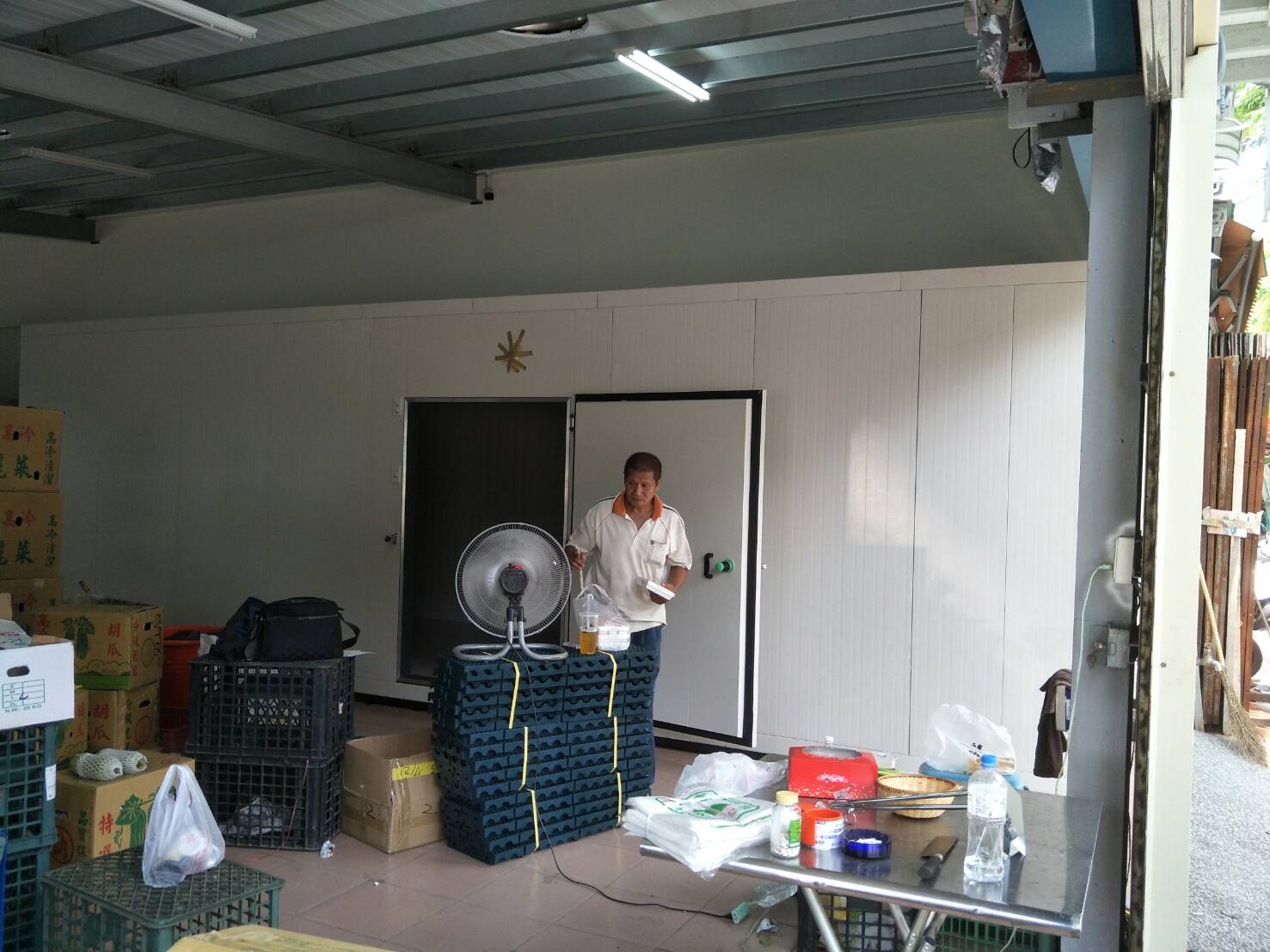 冷凍櫃組合施工