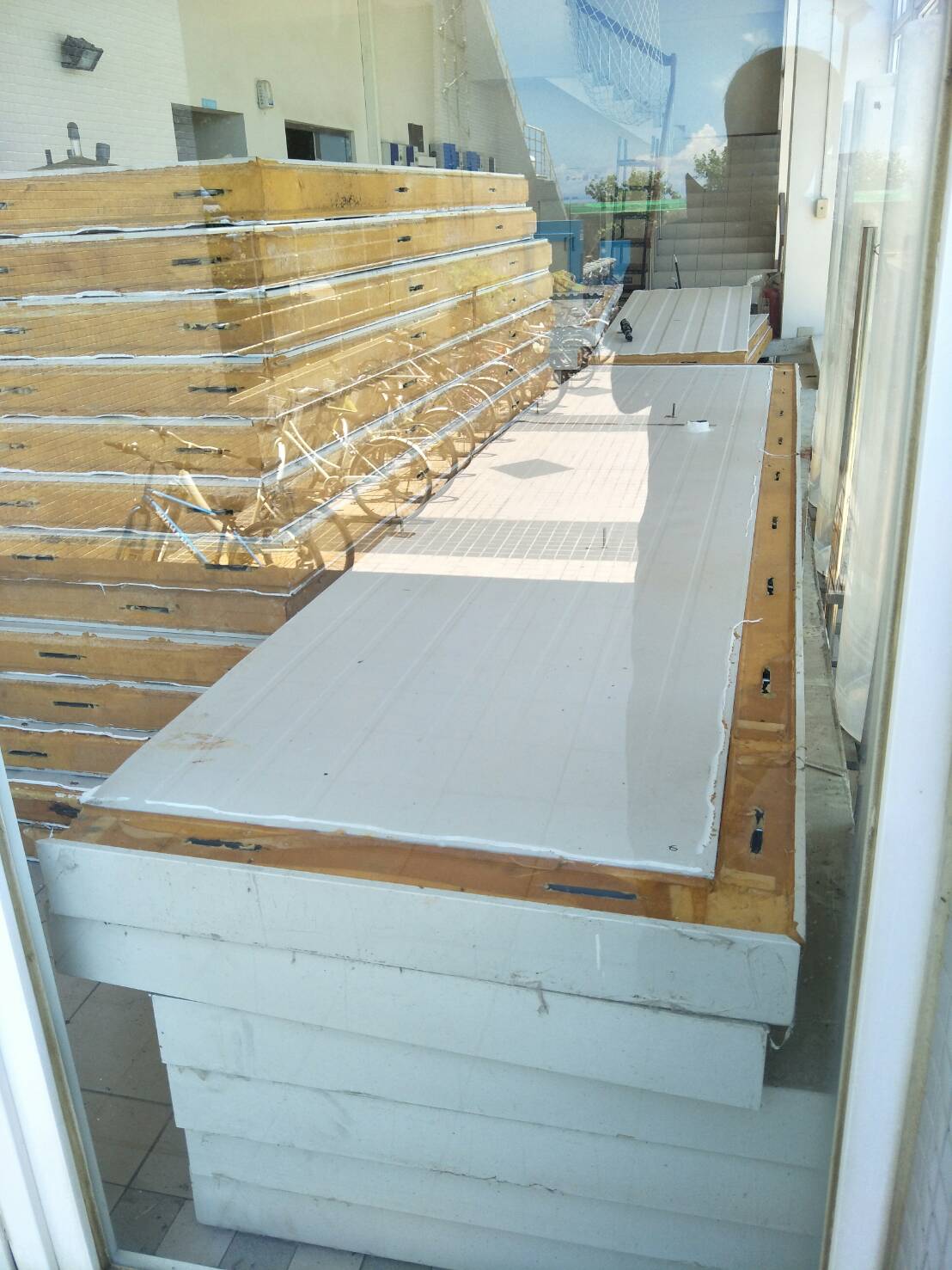 冷凍櫃組合施工