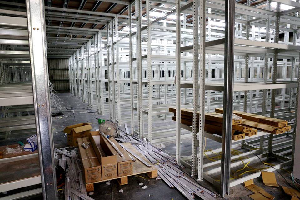 高雄公司物流～免螺絲角鋼倉庫積層式料架&amp;重量型物料架&nbsp;