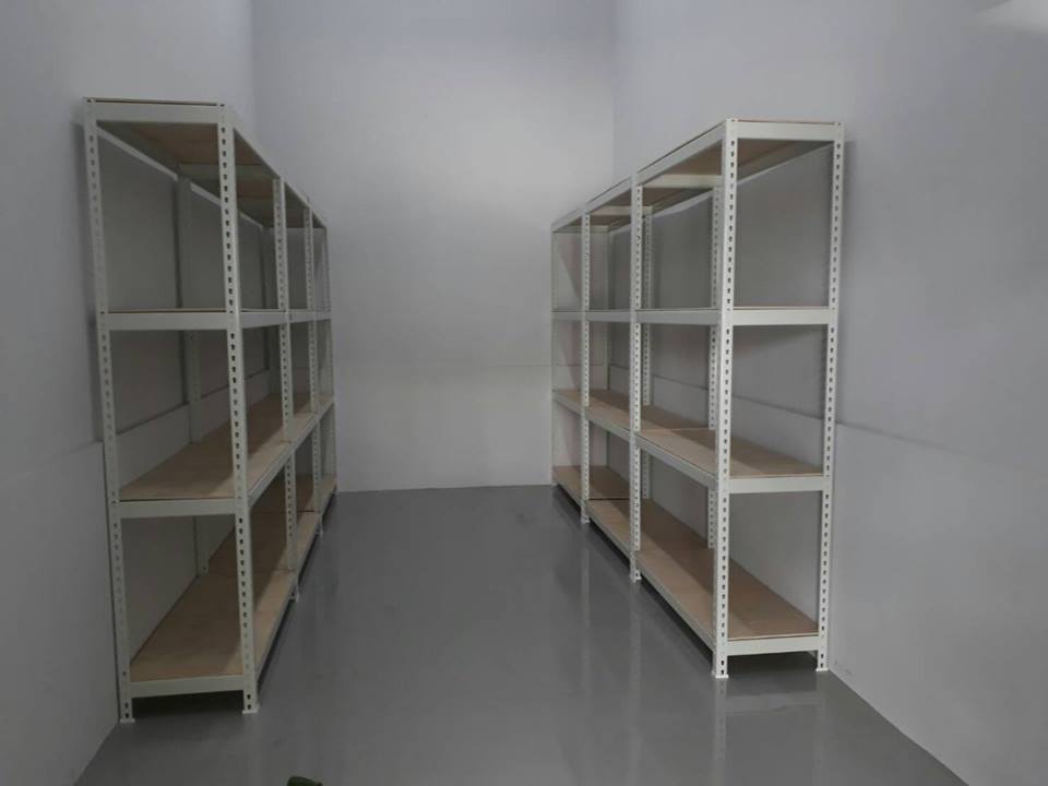 SUBARU汽車廠～象牙白免螺絲角鋼工具置物架