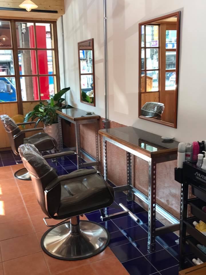 中西區美髮店～免螺絲角鋼空間成果