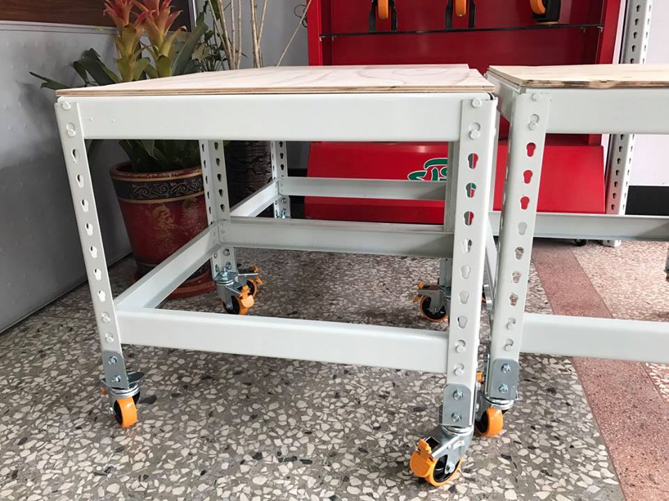 仁德區公司～免螺絲角鋼車輪架&nbsp;