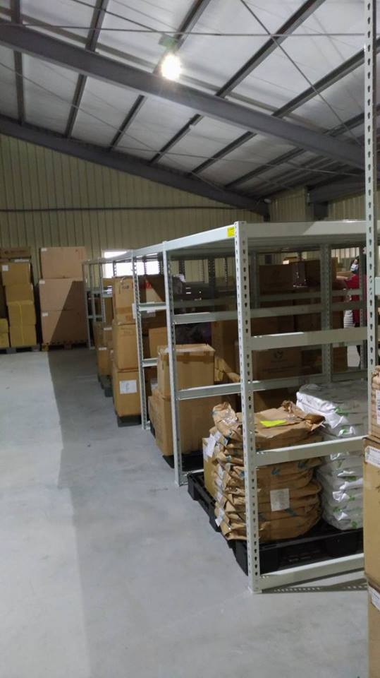 六甲區蘭都觀光工廠~象牙白免螺絲角鋼倉儲架