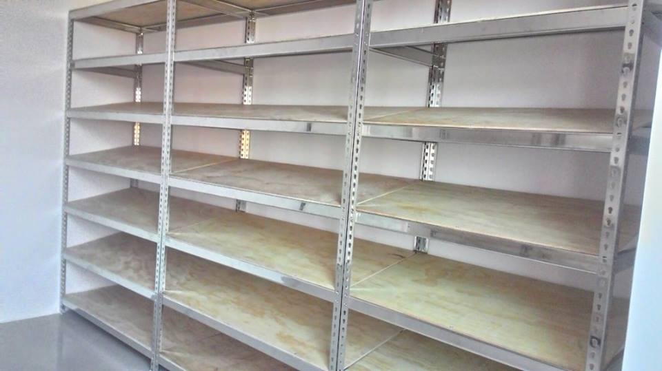 永康建設公司～不鏽鋼免螺絲角鋼展示架&nbsp;