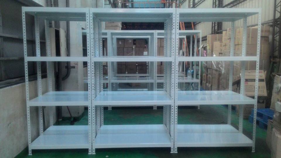 安平工業區化妝品公司～象牙白免螺絲角鋼倉儲架&amp;烤漆鋼板