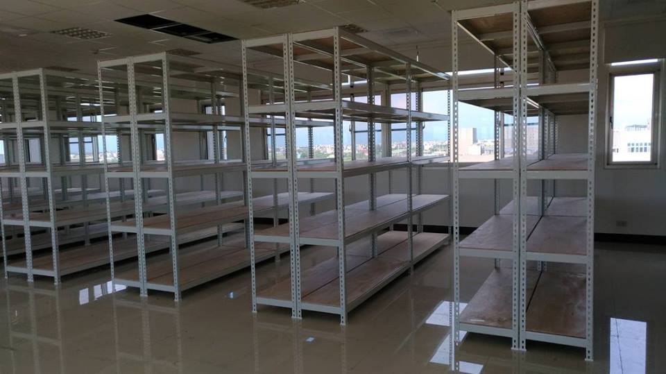 佳里工業區公司～象牙白免螺絲角鋼倉儲物料置物架