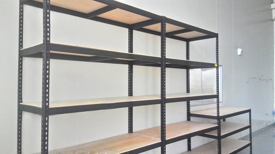 歸仁區應用材料公司～消光黑免螺絲收納架