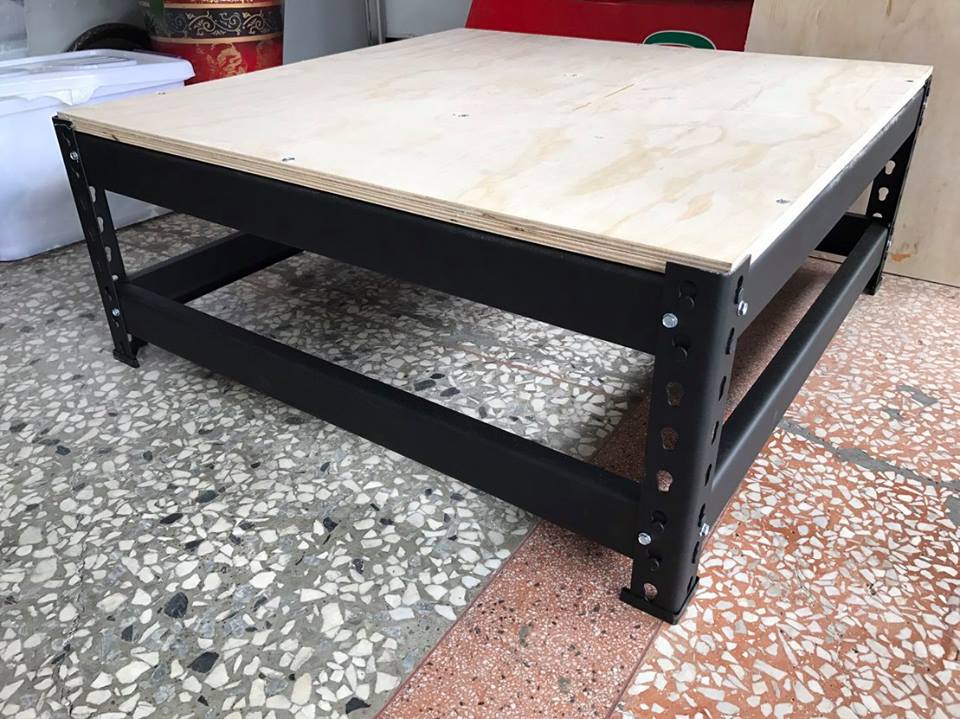 歸仁區應用材料公司～消光黑免螺絲置物架