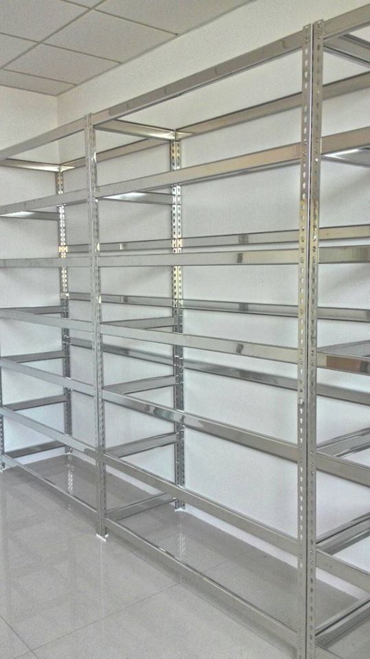 永康建設公司～不鏽鋼免螺絲角鋼展示架