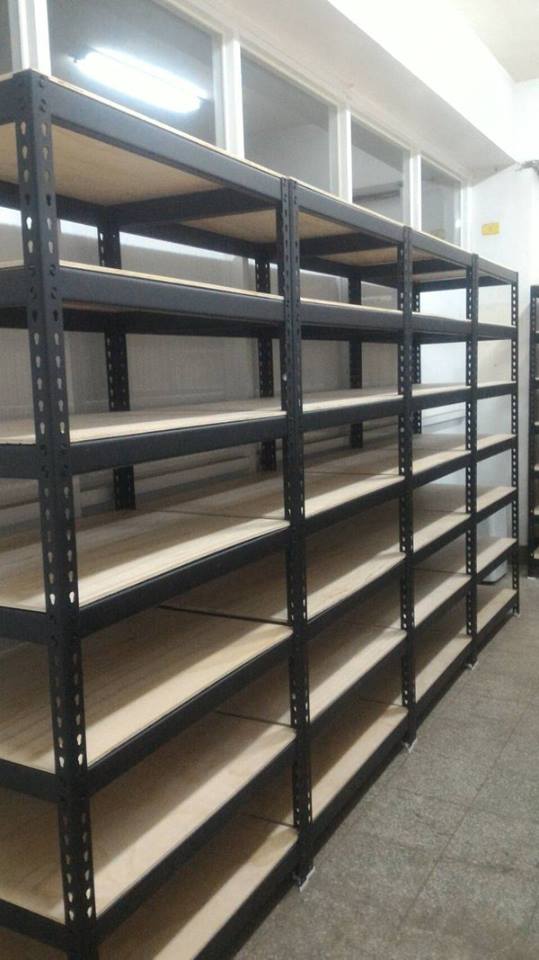 太乙工業區～茶葉消光黑免螺絲角鋼置物架