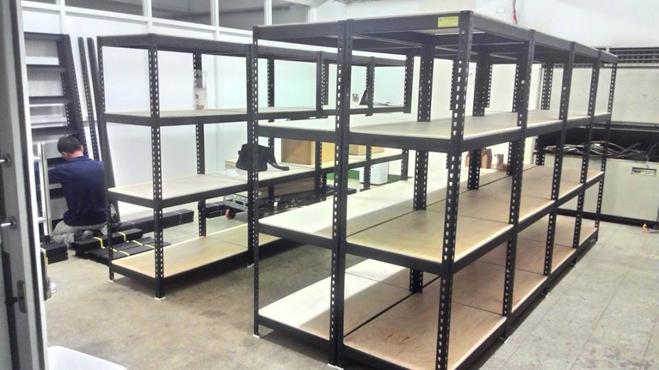 太乙工業區～茶葉消光黑免螺絲角鋼置物架