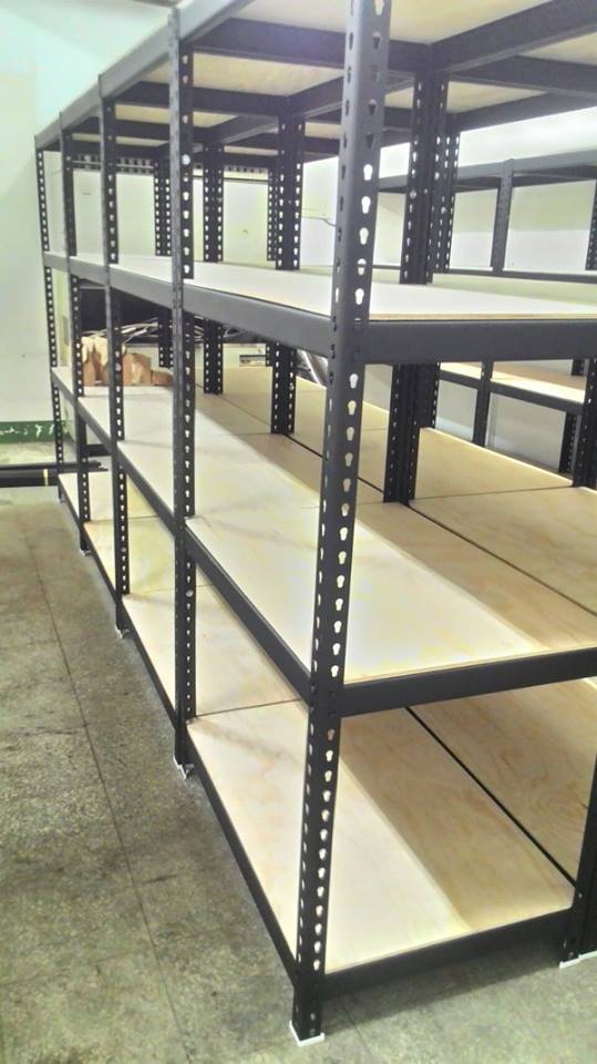 太乙工業區～茶葉消光黑免螺絲角鋼置物架