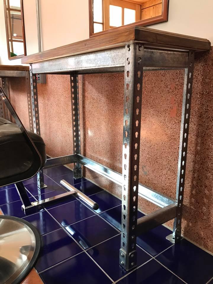 中西區美髮店～免螺絲角鋼空間成果