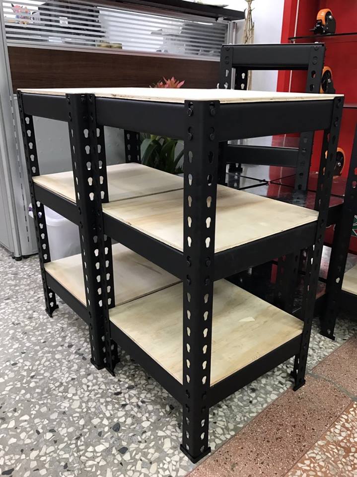 歸仁區應用材料公司～消光黑免螺絲角鋼置物架&nbsp;