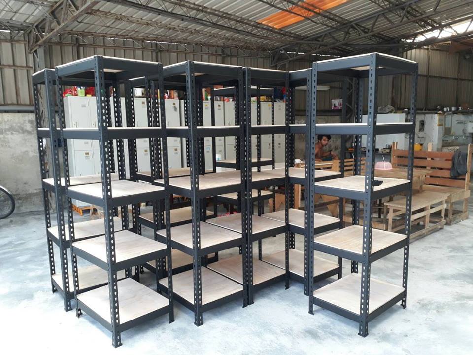 仁德區職工～消光黑免螺絲角鋼置物架