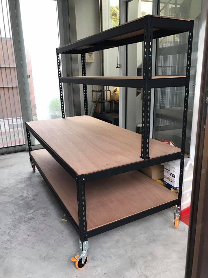 南區咖啡廳～消光黑角鋼工作桌