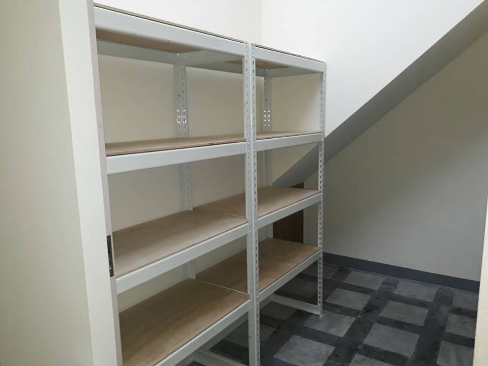 新化區～象牙白免螺絲角鋼組合架&nbsp;