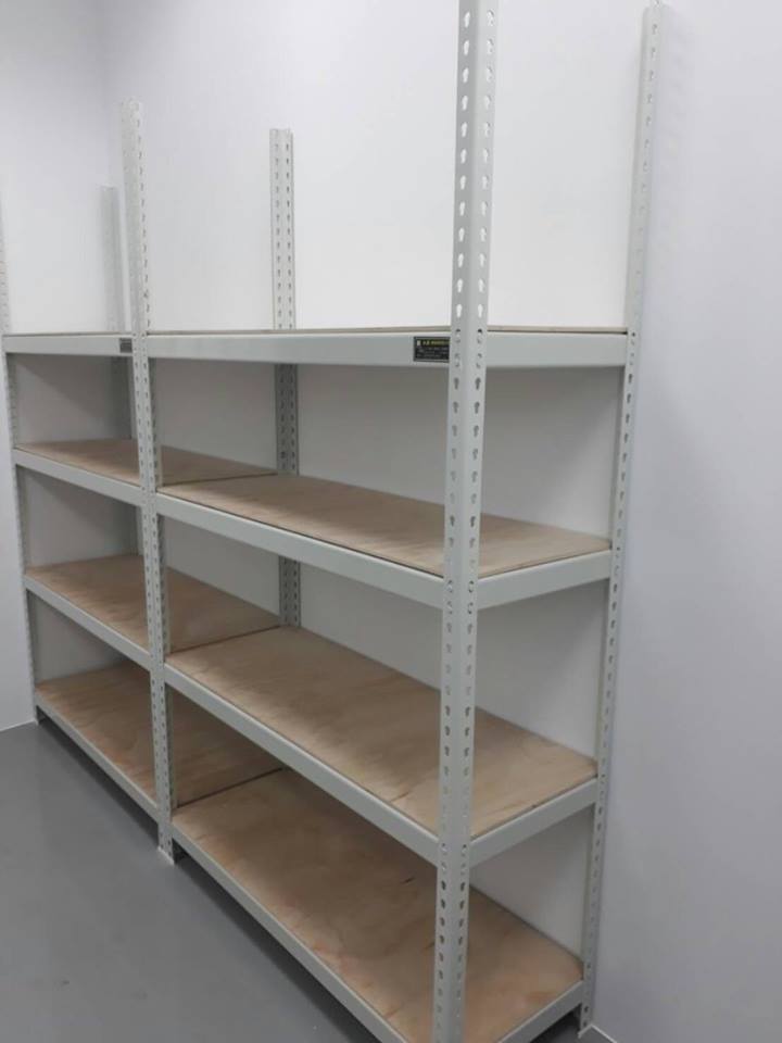 SUBARU汽車廠～象牙白免螺絲角鋼工具置物架&nbsp;