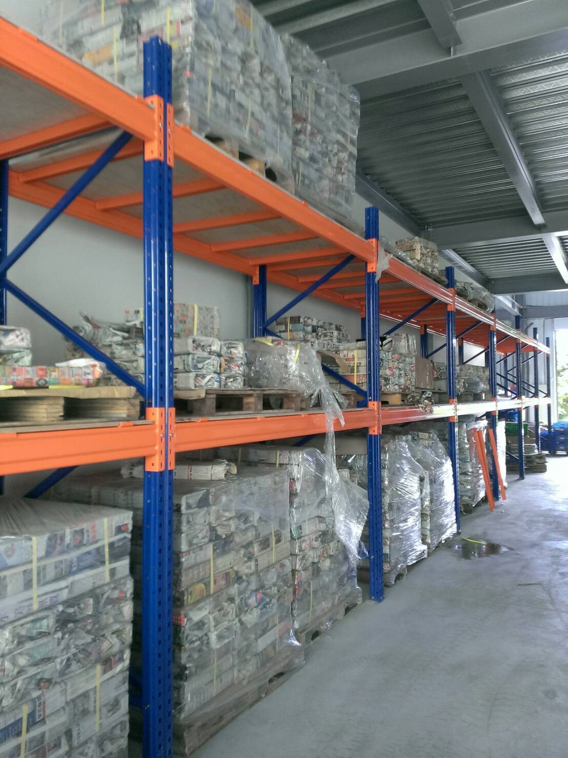 倉儲角鋼重型貨物料鐵架