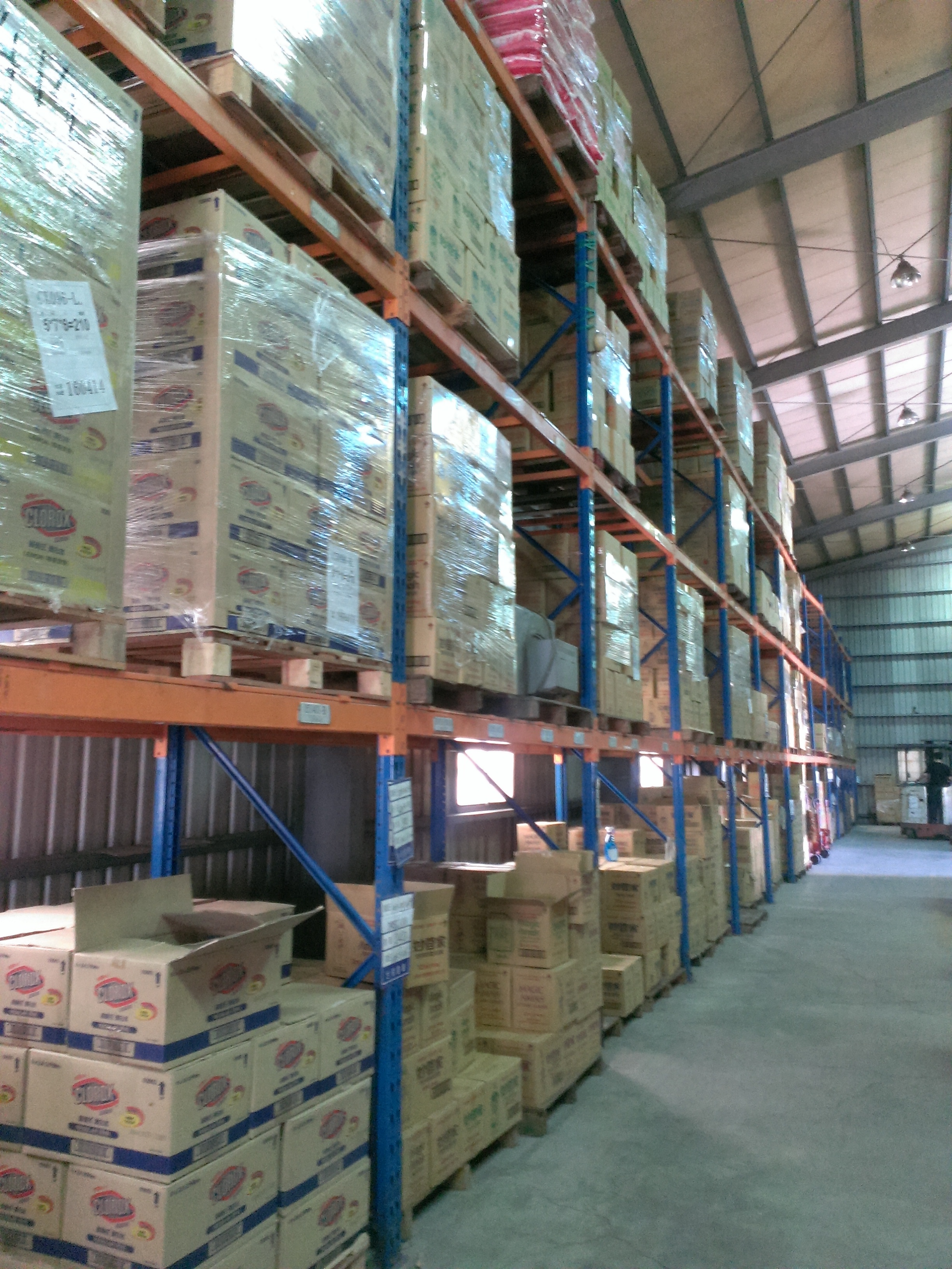 倉儲角鋼重型貨物料鐵架