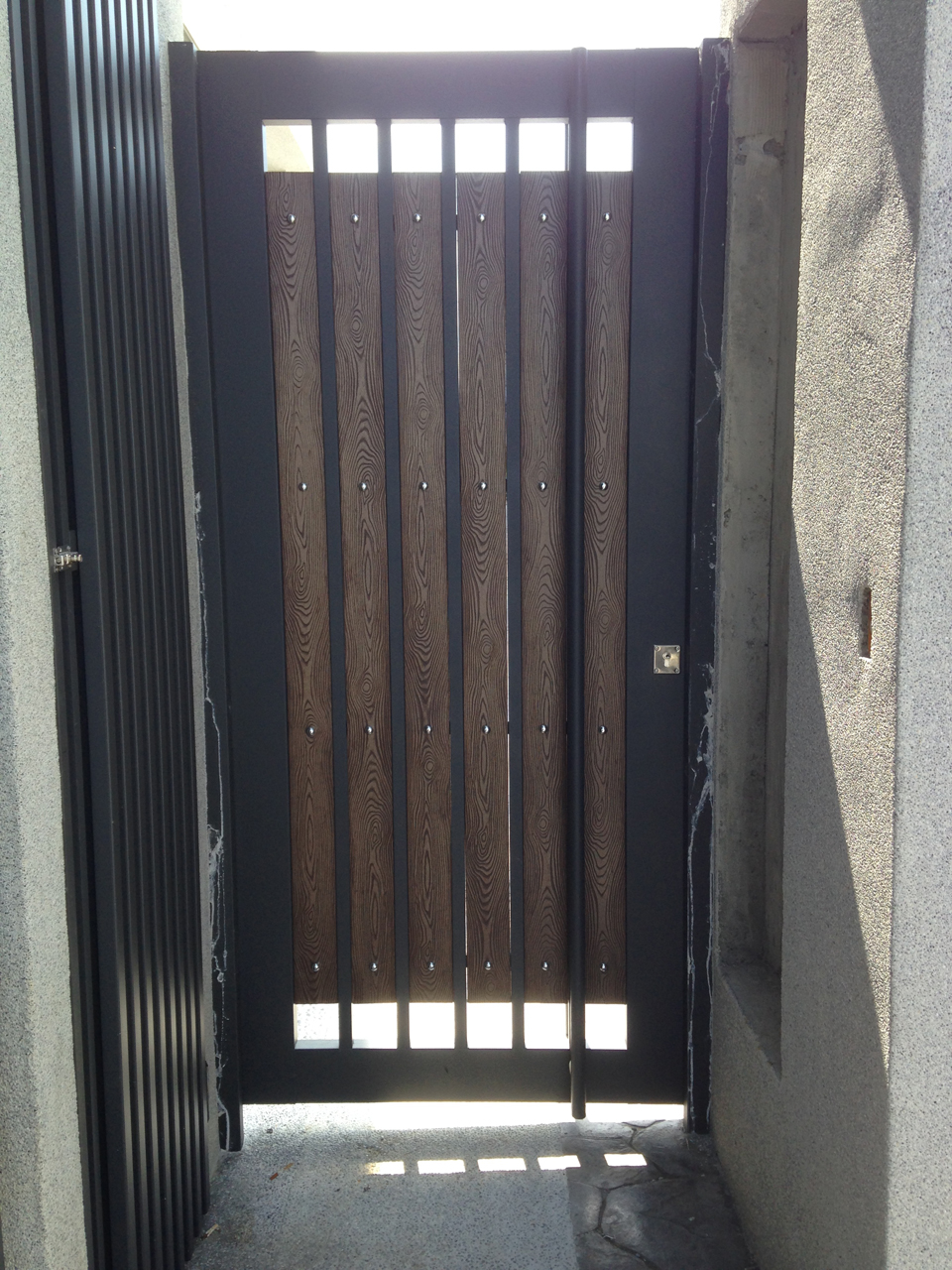 車庫門RF04-4薪傳