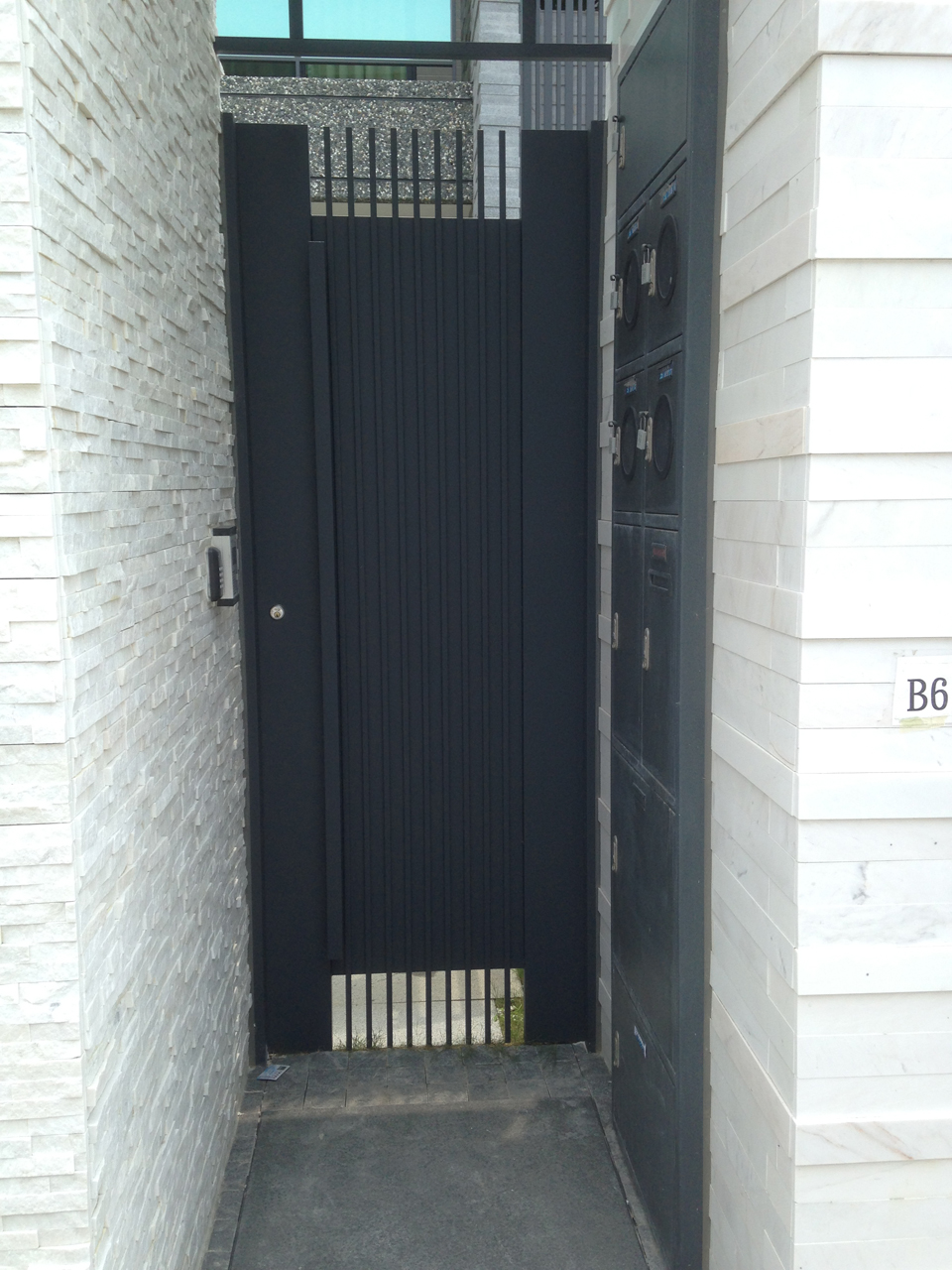 車庫門RF08-1格柵