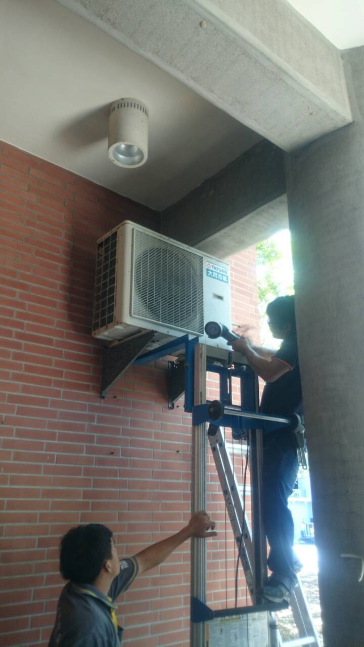 學校拆機第一波1