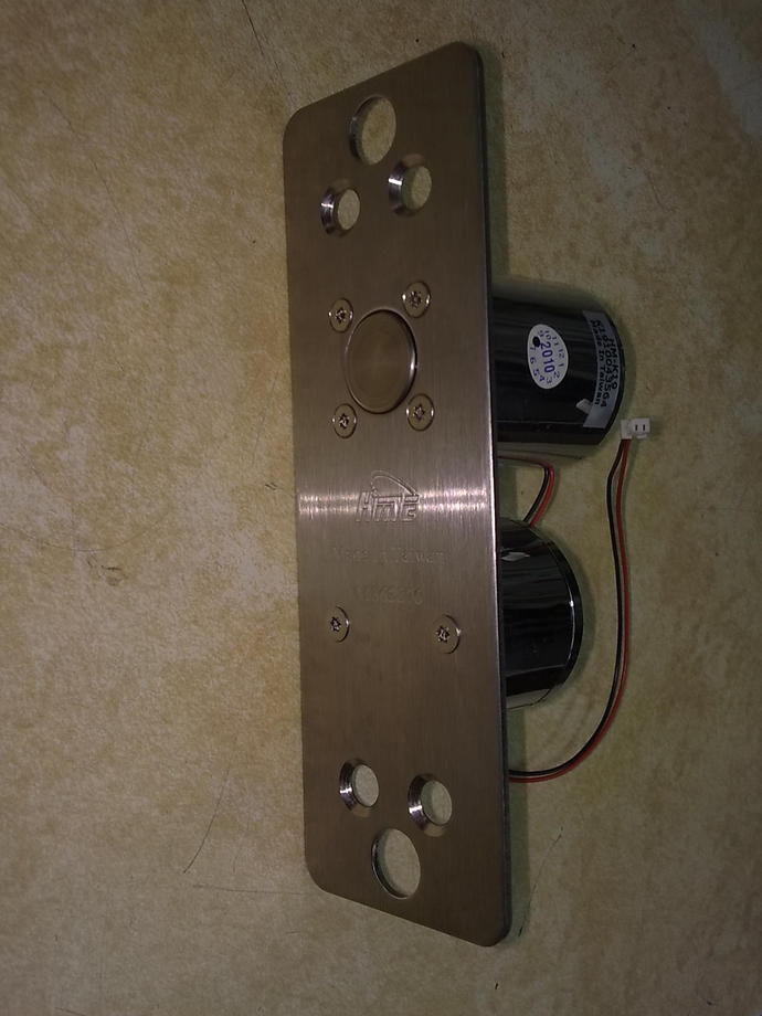 小型崁入式陽極鎖