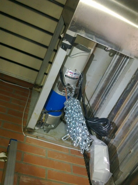 極品電動捲門馬達