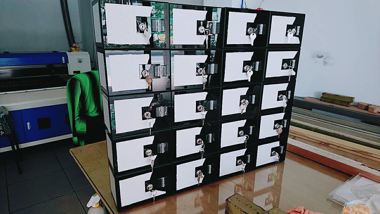 57.台中壓克力製品