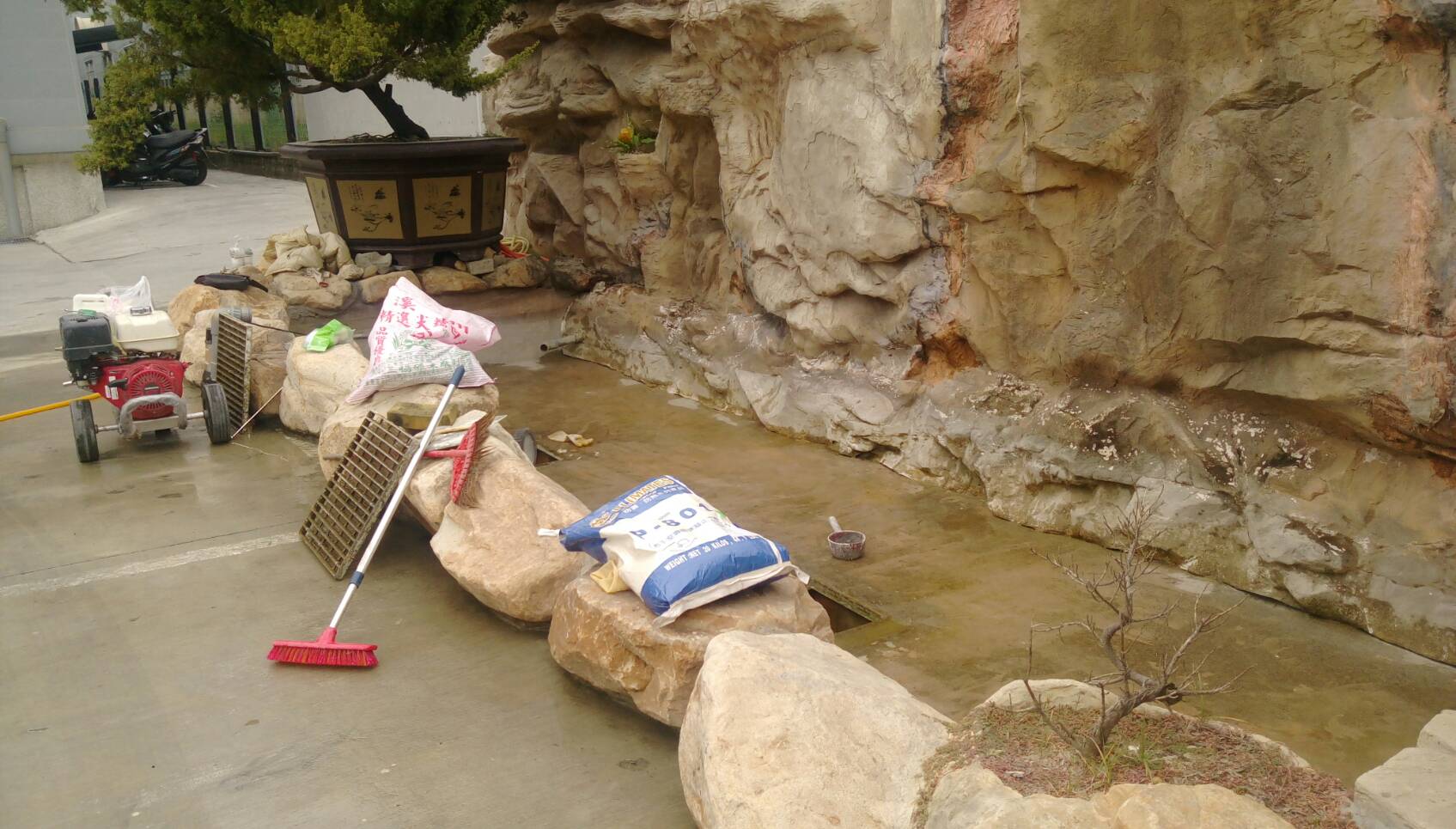 EPOXY魚池貼五層玻纖網防水工程