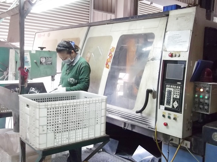 BMC射出儀器設備