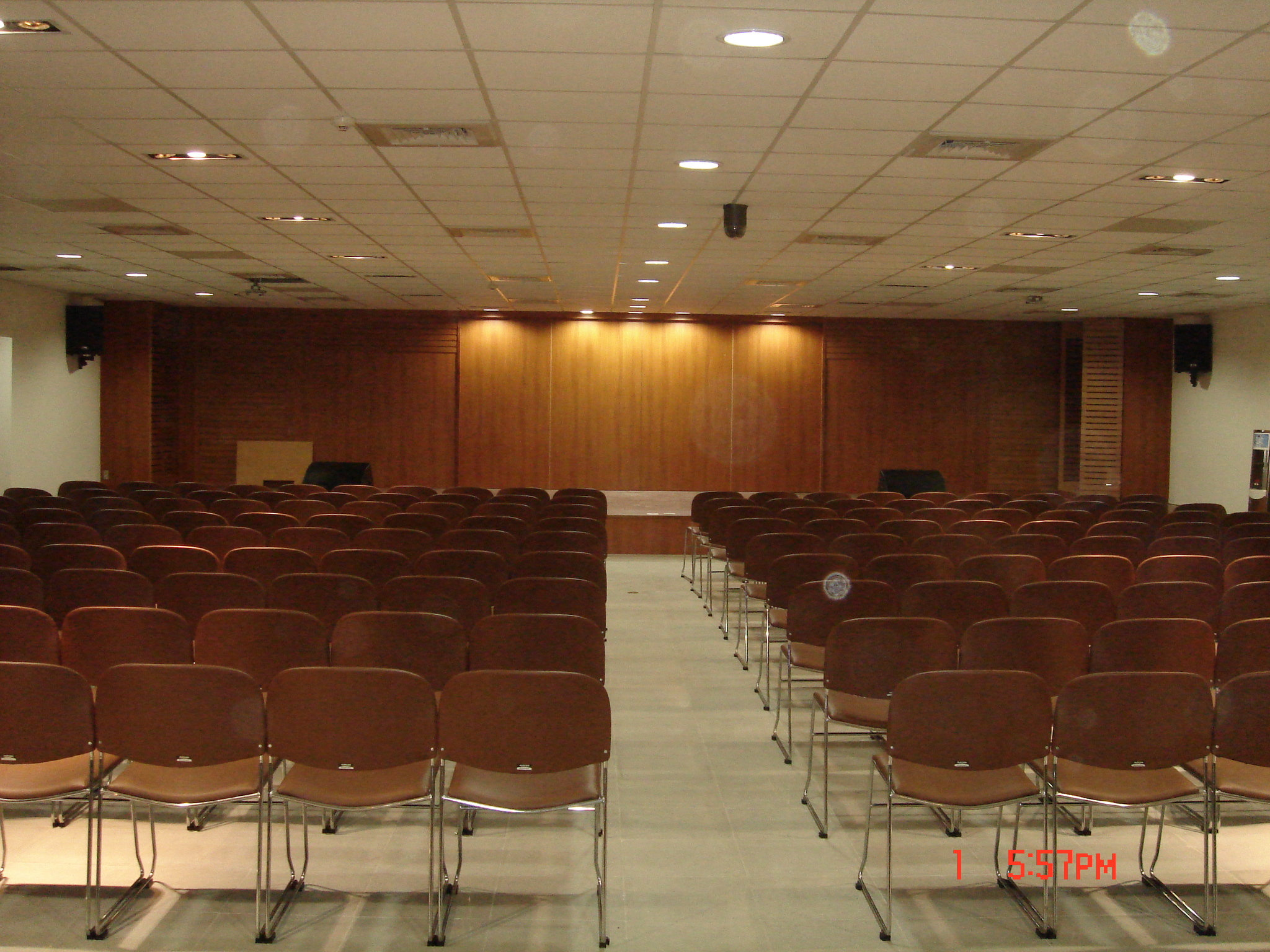 農友種苗視聽簡報廳