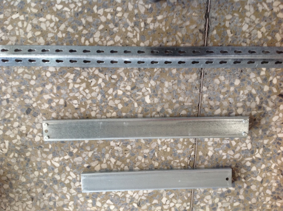 免螺絲鍍鋅角鋼